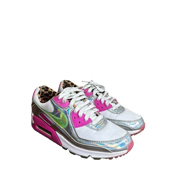 NIKE Air Max 90 LX Laser Fushia CQ2559-100 - Picture 2 of 8